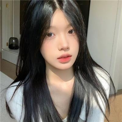 耳语海报